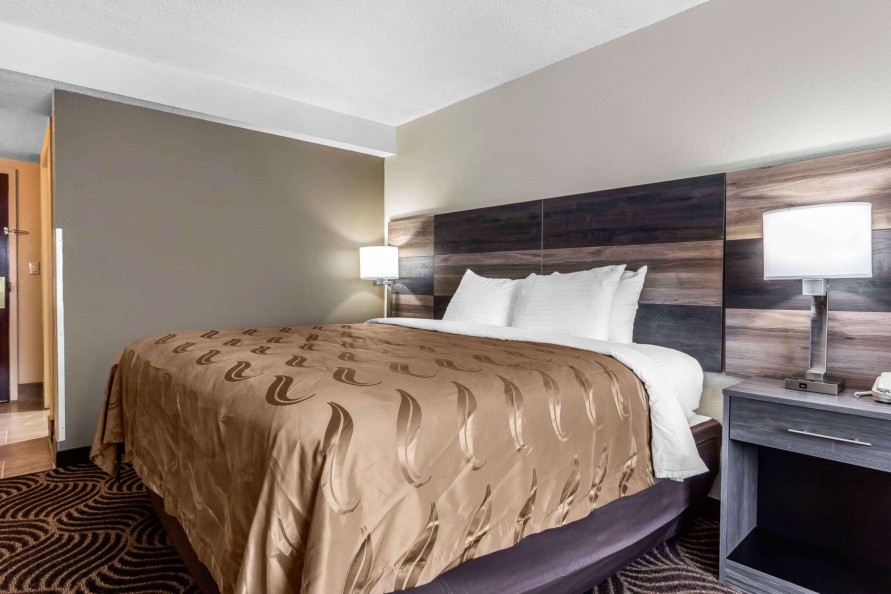 Quality Inn & Suites Salisbury Eksteriør bilde