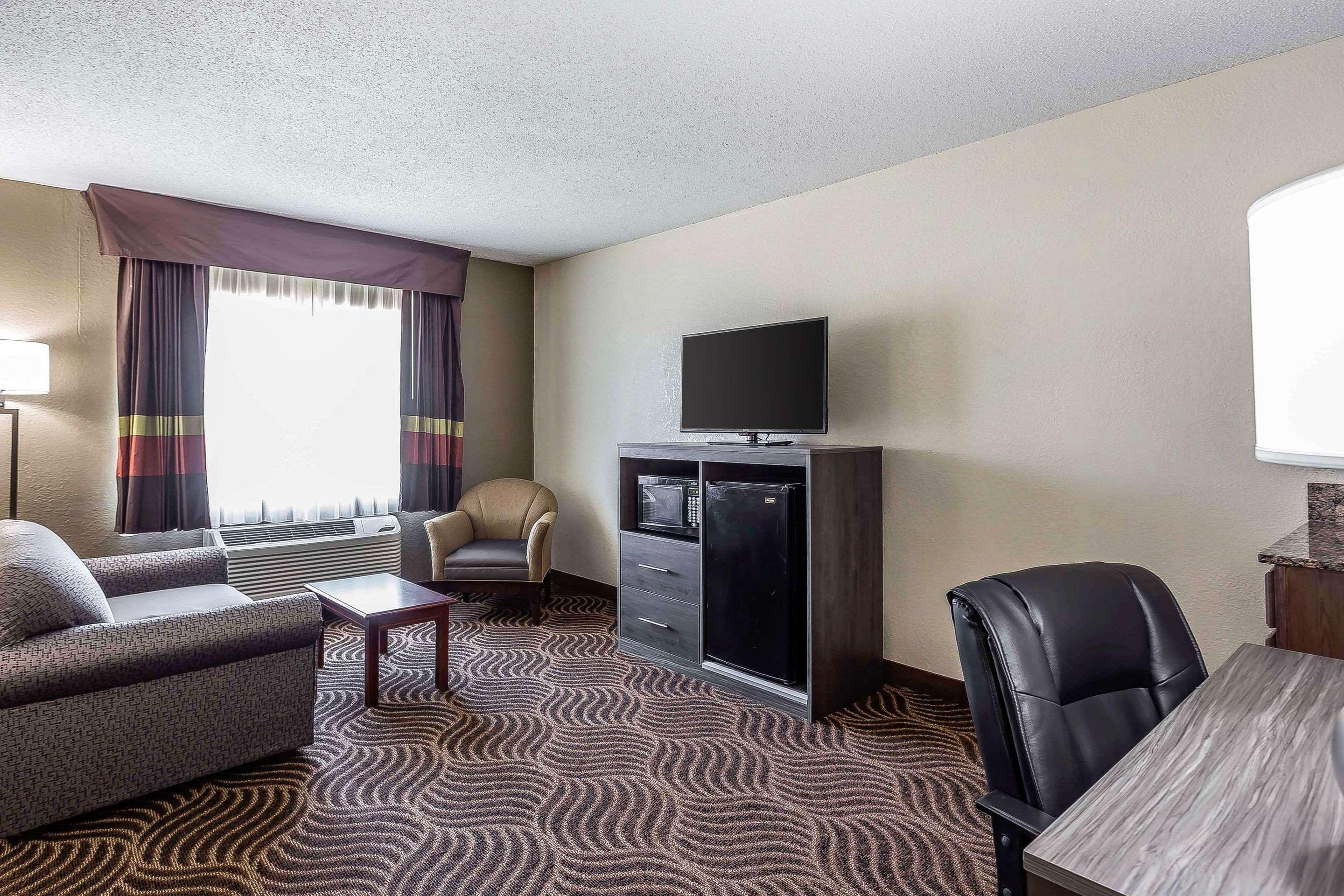 Quality Inn & Suites Salisbury Eksteriør bilde